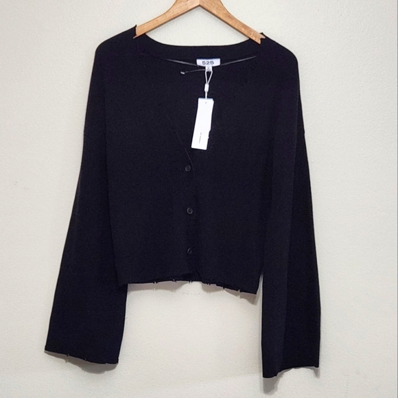 New!525 America Black Women's Cardigan Sweater - Picture 1 of 9